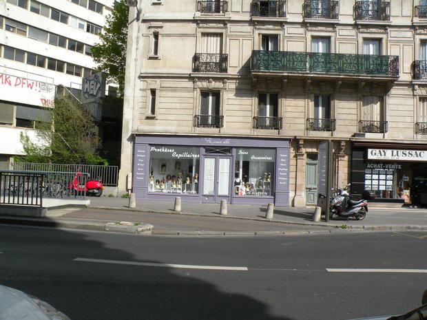  prothèses capillaires, rue Gay-Lussac